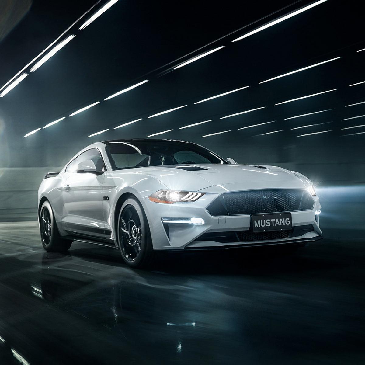 مجموعة مصابيح أمامية LED مزدوجة الشعاع باللون الأسود لسيارة فورد موستانج الجيل السادس المحدثة موديلات 2018-2024