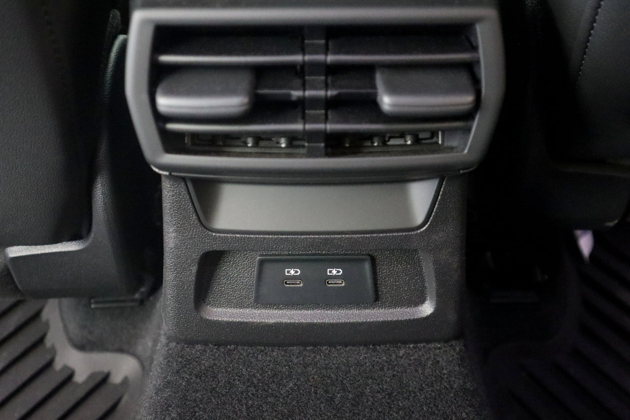 Complete set USB Hub for Audi A3 8Y