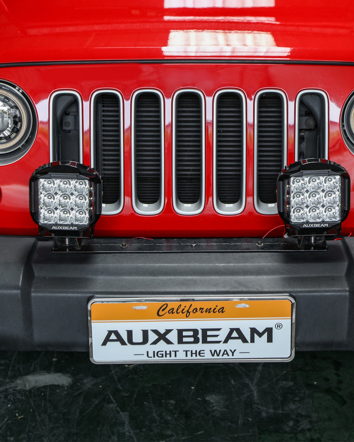 سلسلة V-MAX | مصابيح قيادة LED دائرية بشعاع جانبي مدمج، ٧ بوصات، ٢٢٨ واط، ٢٦١٠٠ لومن، مع إضاءة خلفية وإضاءة نهارية كهرمانية