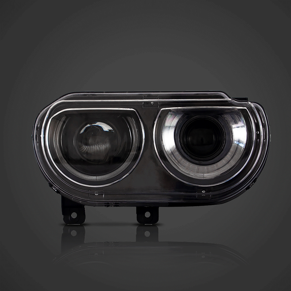 مجموعة مصابيح أمامية LED ثنائية الشعاع باللون الأسود لسيارة دودج تشالنجر الجيل الثالث (ما قبل التعديل) موديلات 2008-2014