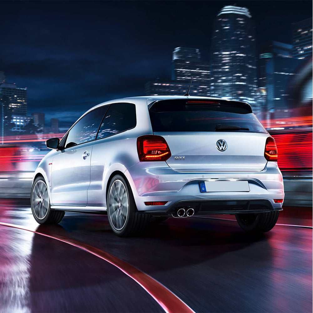 مجموعة مصابيح خلفية LED مع إشارة انعطاف متسلسلة لسيارة فولكس فاجن بولو الجيل الخامس (قاعدة العجلات الطويلة/قاعدة العجلات القصيرة) موديلات 2009-2017