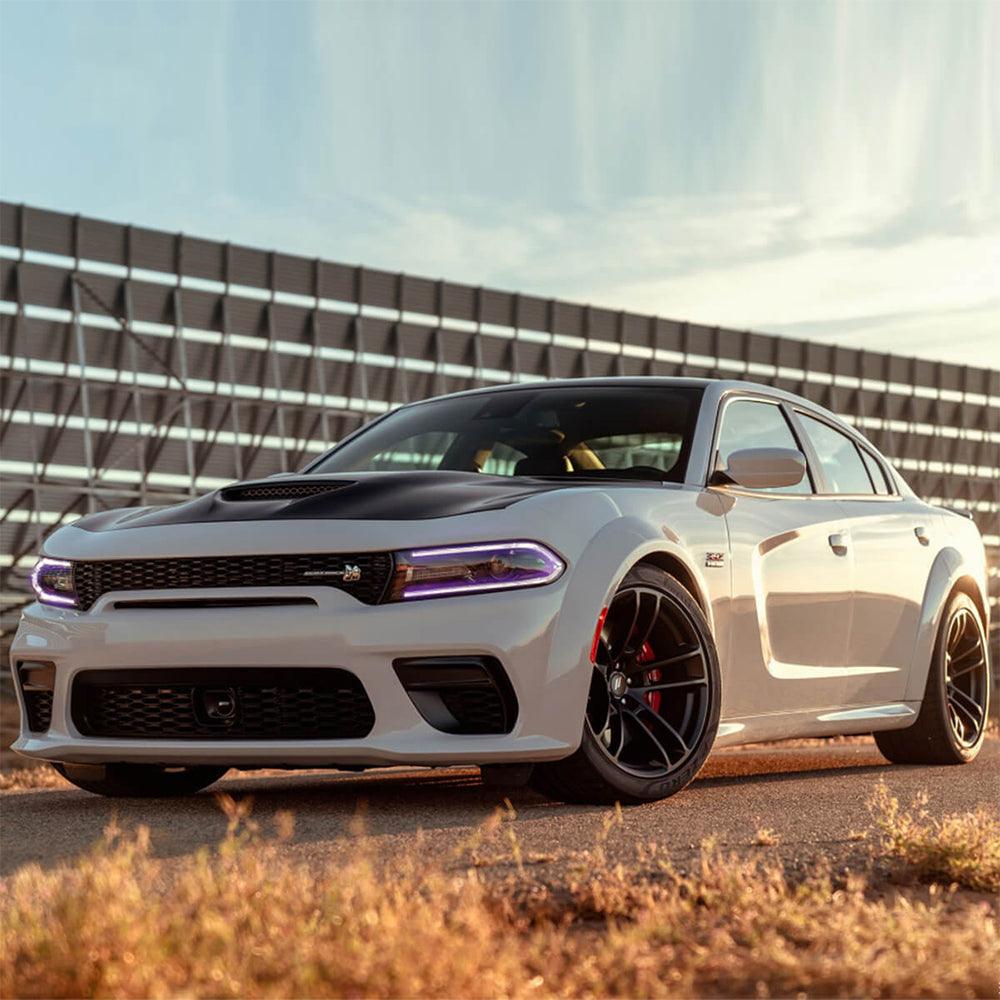 مجموعة مصابيح أمامية LED بنمط RGB مع جهاز عرض مزدوج الشعاع باللون الأسود لسيارة Dodge Charger الجيل السابع (LD) موديلات 2015-2023