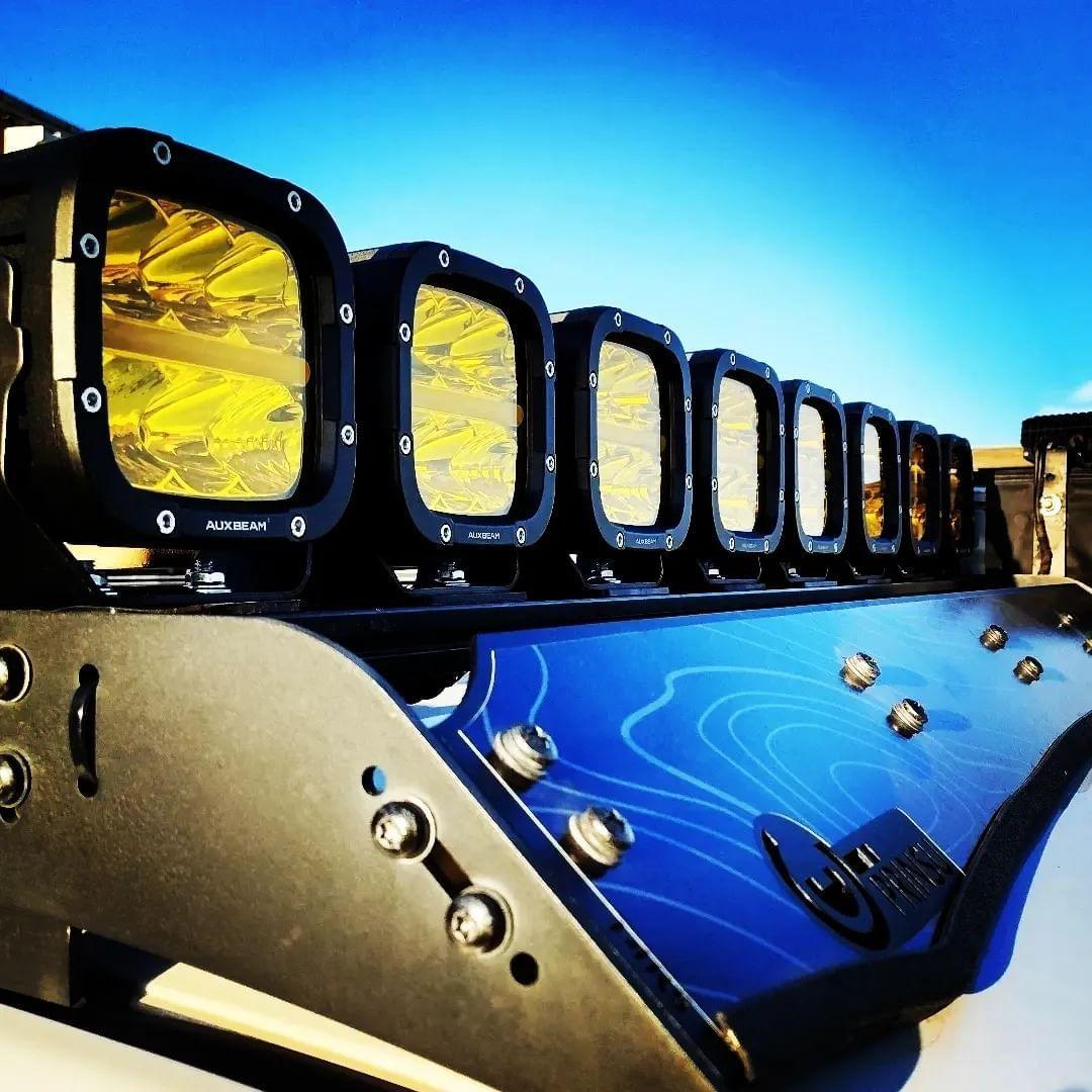 6/8 قطع 5 بوصة 132 واط العنبر DRL LED Pod Lights مع تسخير الطاقة 