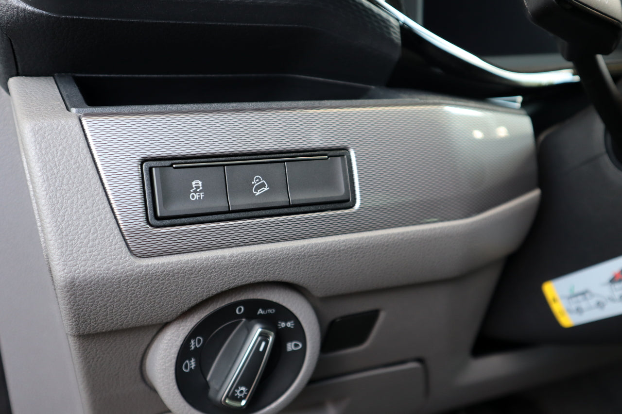 Complete set ASR/ECS off, hill descent assistant for VW T6.1 SH