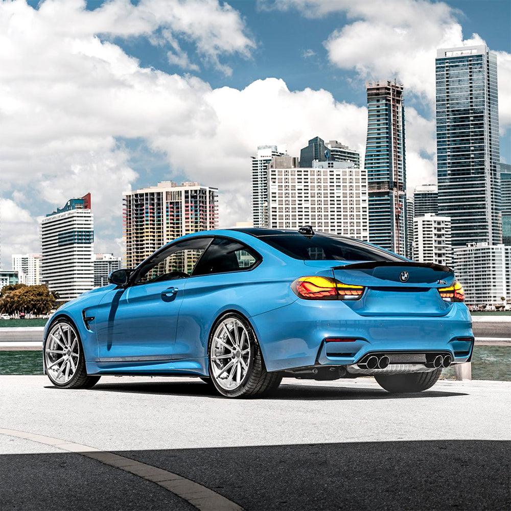 مجموعة مصابيح خلفية LED بتصميم GTS لسيارة BMW الفئة الرابعة/M4 موديلات 2014-2020