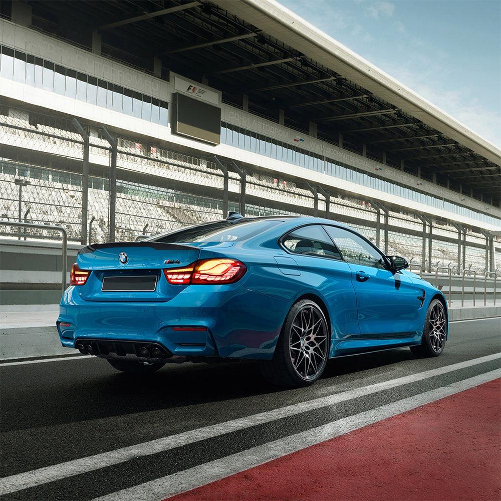 مجموعة مصابيح خلفية LED بتصميم GTS لسيارة BMW الفئة الرابعة/M4 موديلات 2014-2020