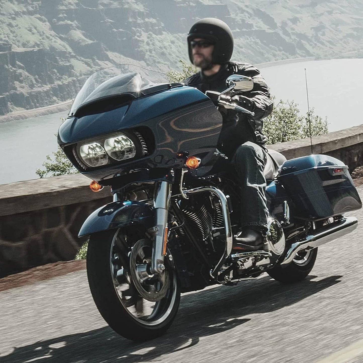 مصابيح إشارة الرياح الأمامية LED مع مصابيح نهارية لدراجات Harley Road Glide MS-SG15 موديلات 2015-2020