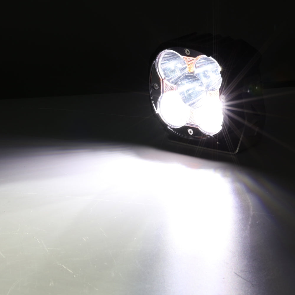 سلسلة XP-ULTRA مصابيح LED Pod مقاس 4.5 بوصة لمصابيح الطرق الوعرة مع إضاءة خلفية باللون الكهرماني