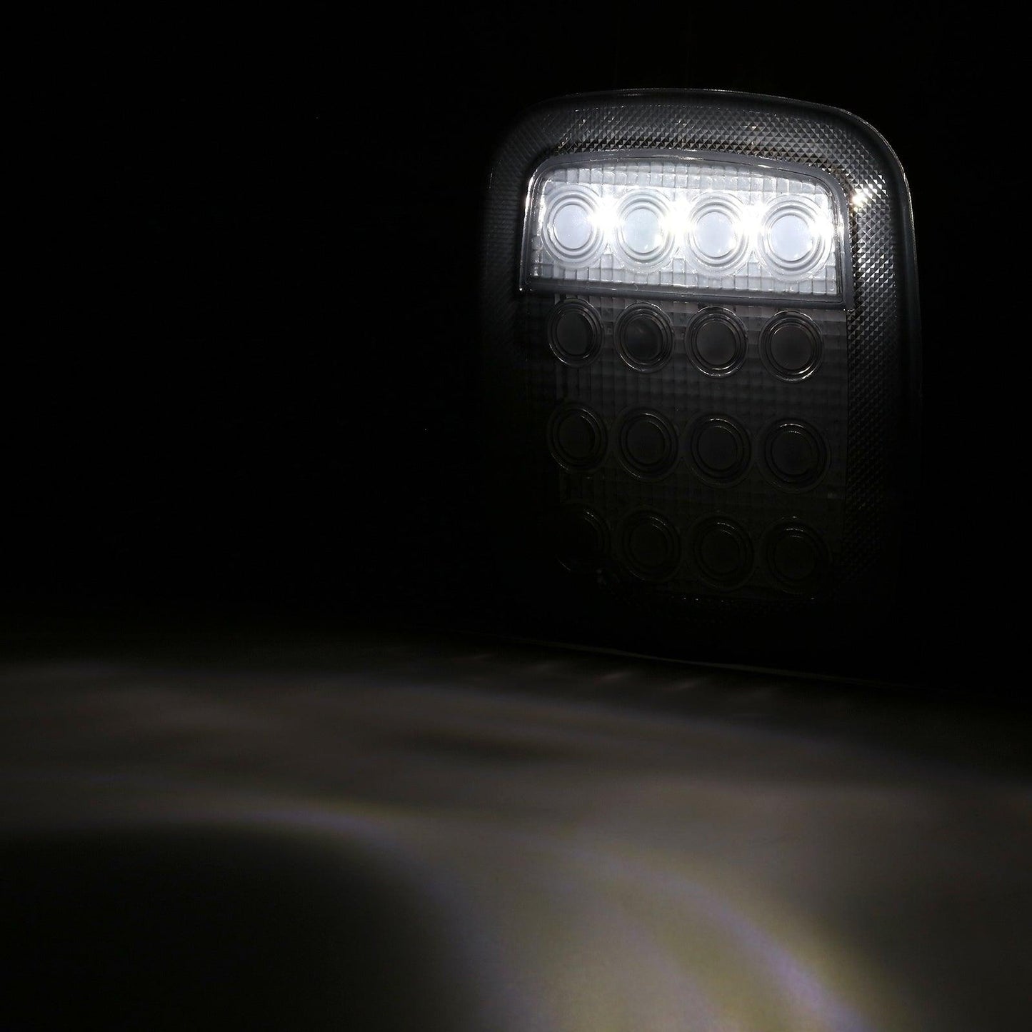 Feux Arrière Universels 16LEDs (2pcs/set) Jeep Wrangler YJ TJ CJ