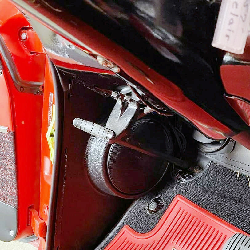 لوحات مفاتيح RETROSOUND بدون مكبرات صوت S-62، شيفروليه (1957)، أسود